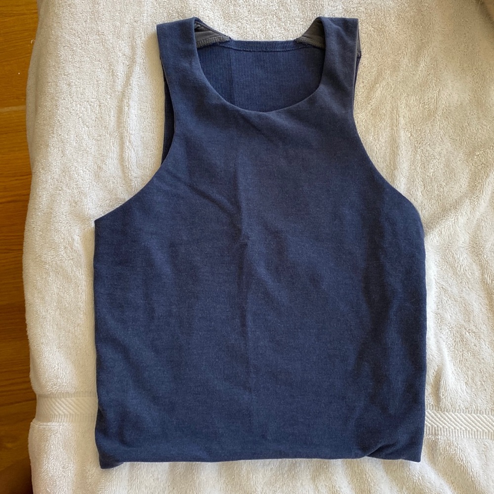 Manduka yoga crop top